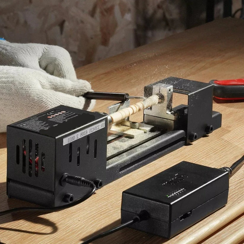 Compact Wooden Turning Tool