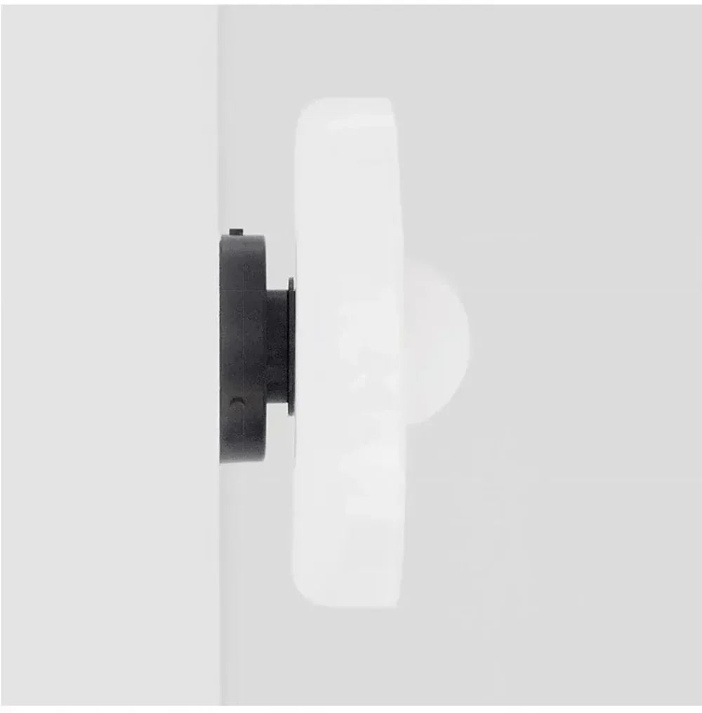 Contemporary Wall Light Fixture