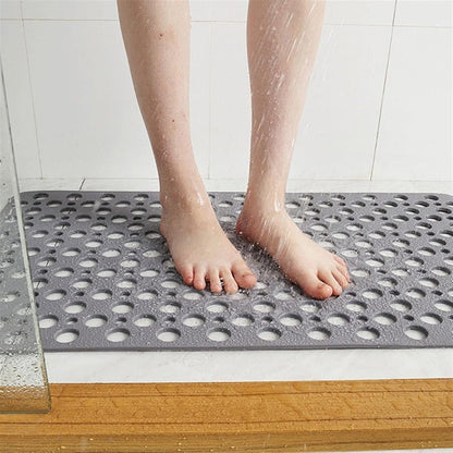 Grip Bathroom Floor Mat with Strong Suction Cups - Luxicro