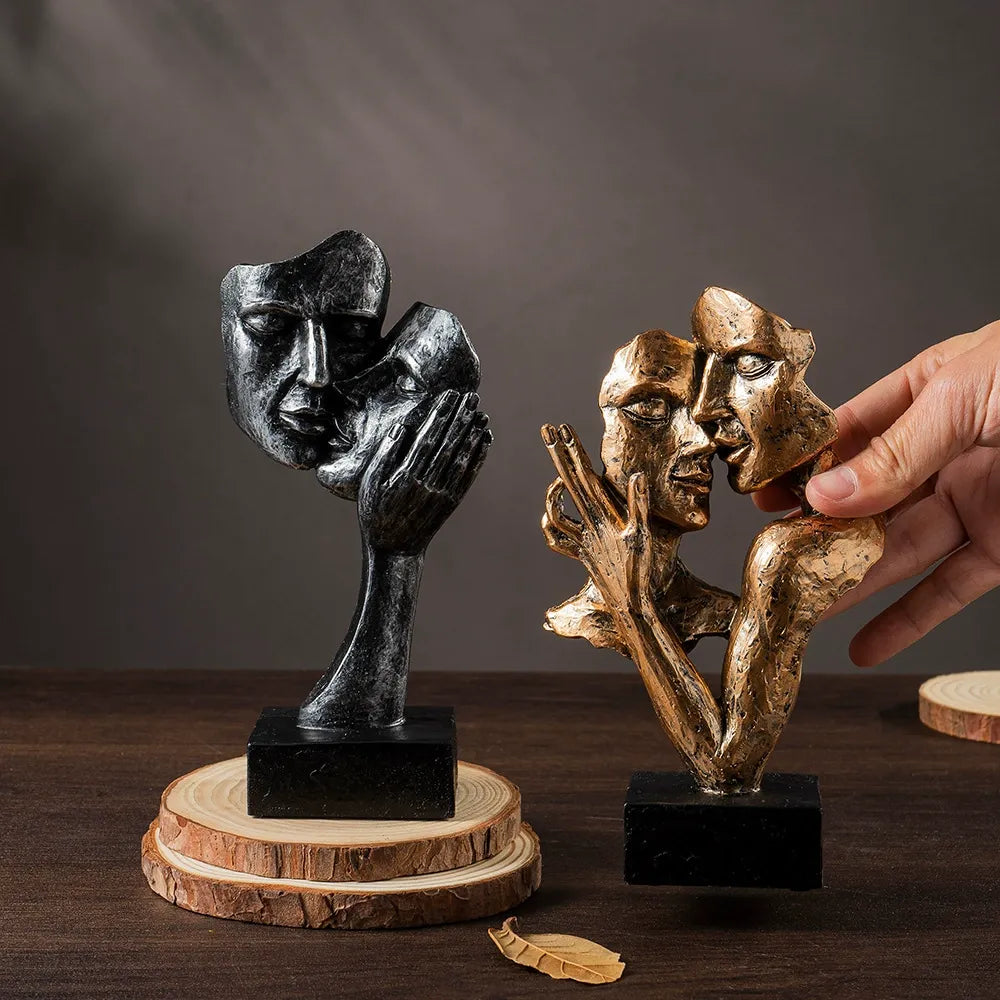 Romantic Lovers Figurine – Contemporary Art Statue for Home - Luxicro