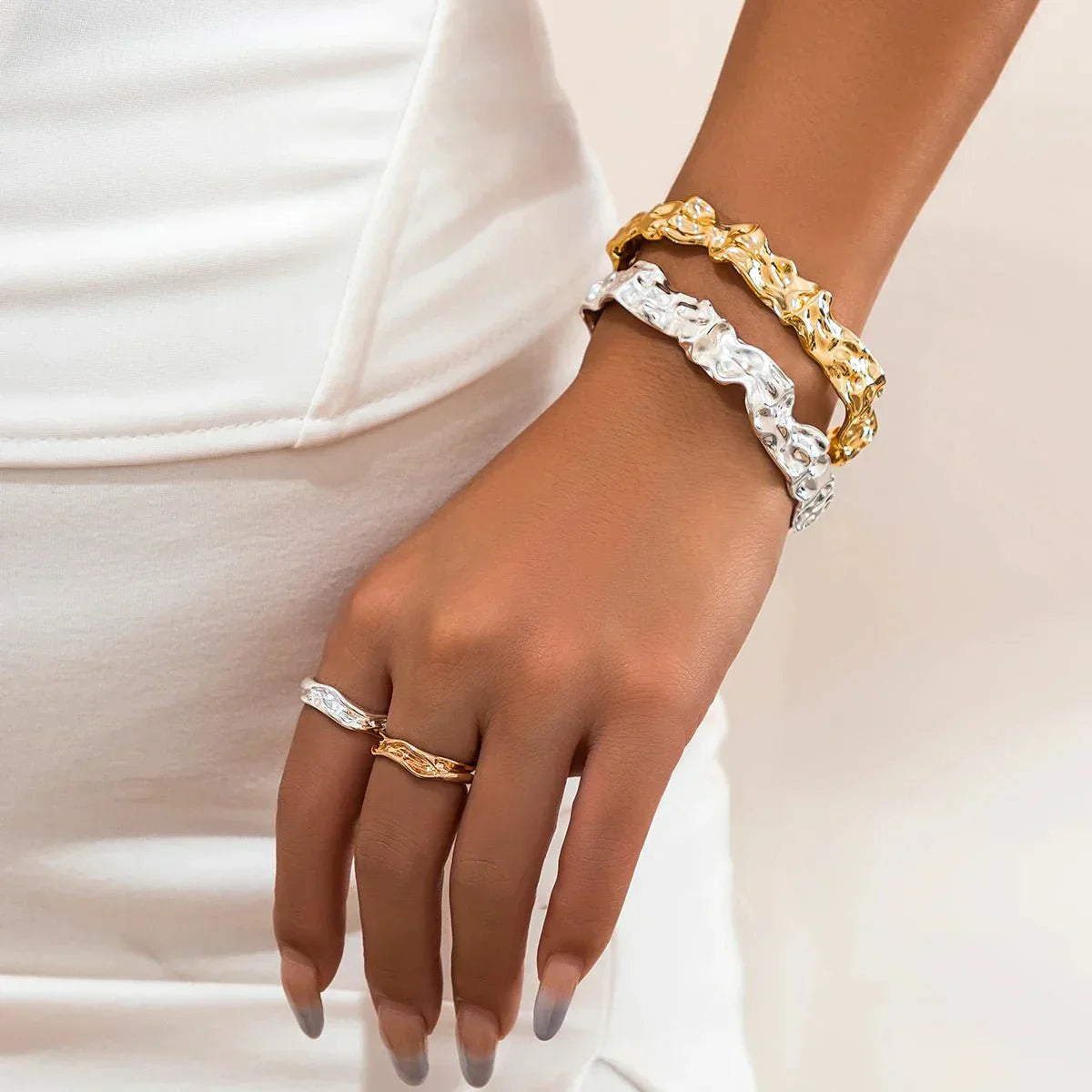 Stylish Thick Textured Bangles Jewelry