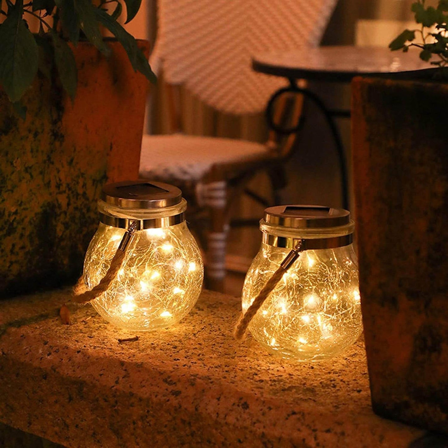 Bright Solar Powered Garden Lamp - Luxicro