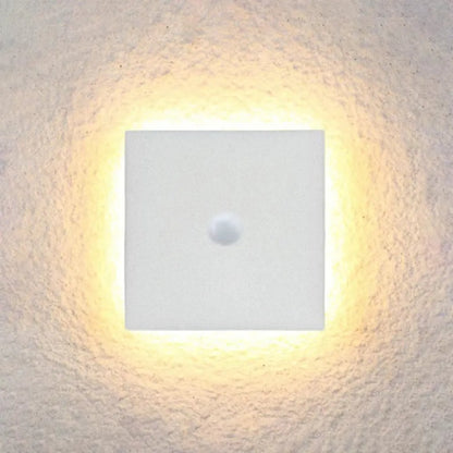 Modern Waterproof LED Outdoor Wall Lamp