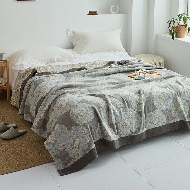 Soft Japanese Style Throw Blanket
