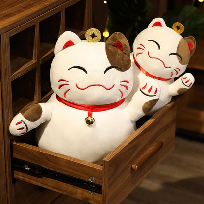 Lucky Cat Statue Charm