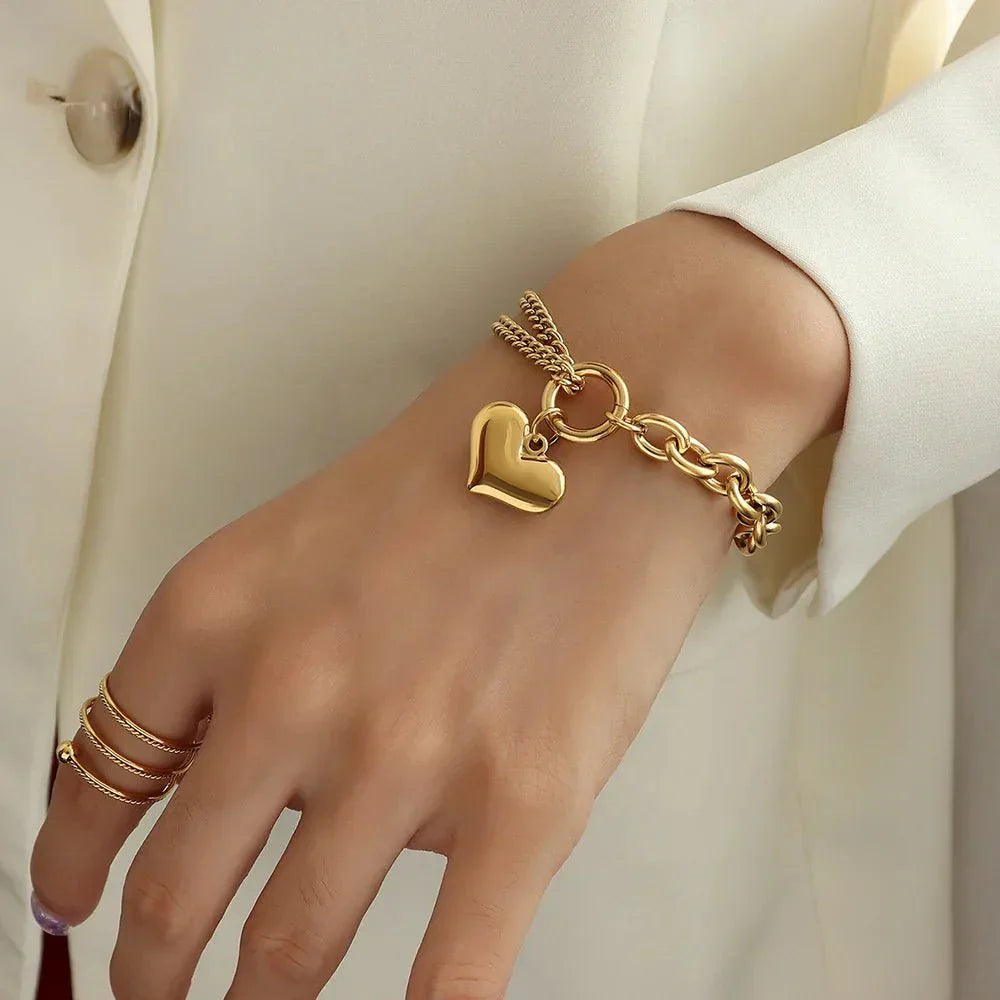 Delicate Silver Heart Shape Link Bracelet - Luxicro