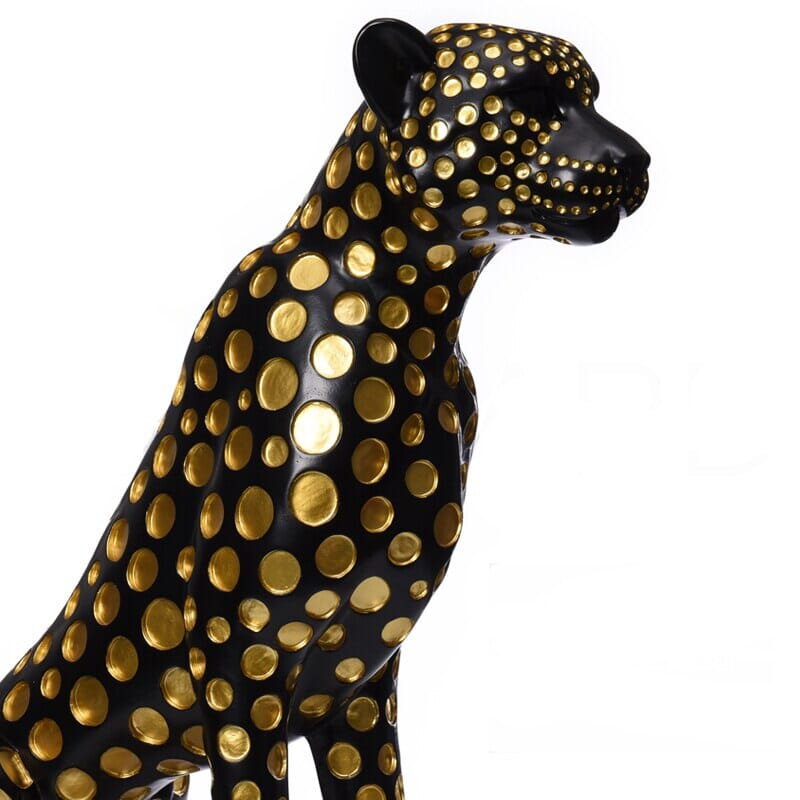 Wild Cat Figurine Decoration