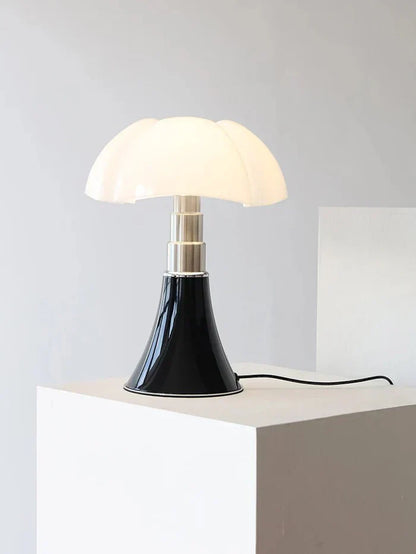 Beautiful Flower Desk Light for Living Room