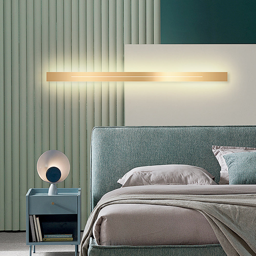 Elegant Gold LED Sconce Lamp