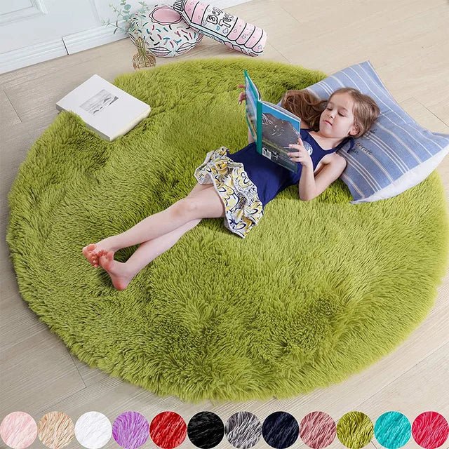Cozy Fuzzy Circle Floor Mat