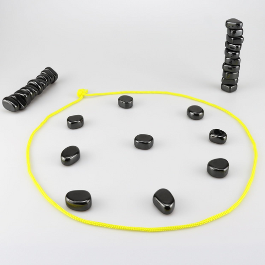 Compact Travel Chess Board Set - Luxicro
