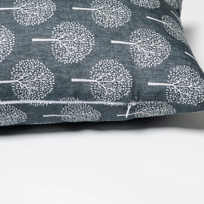 Elegant Natural Fiber Cushion Cover