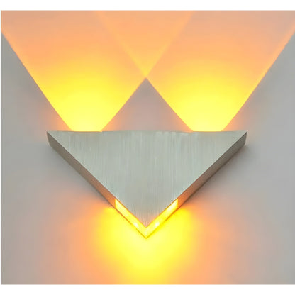 Modern Geometric LED Wall Light - Luxicro