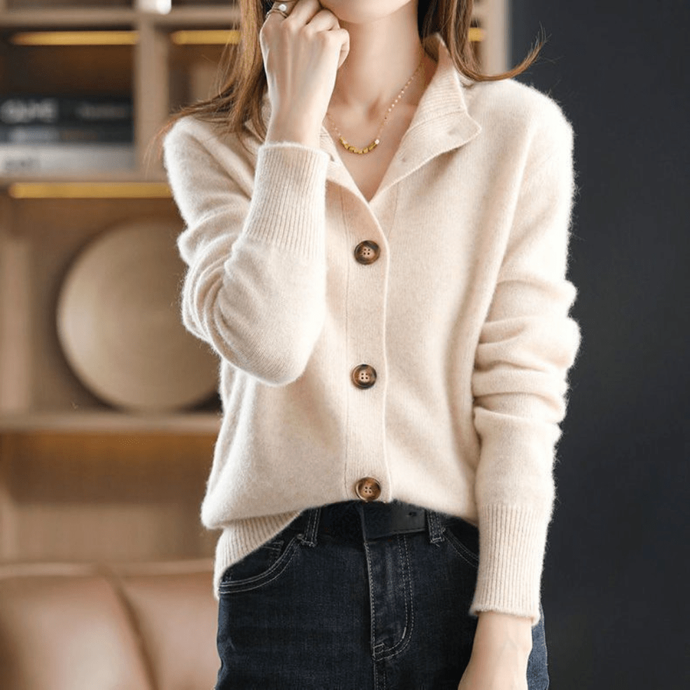 Cozy Ladies Crew Neck Knit Sweater