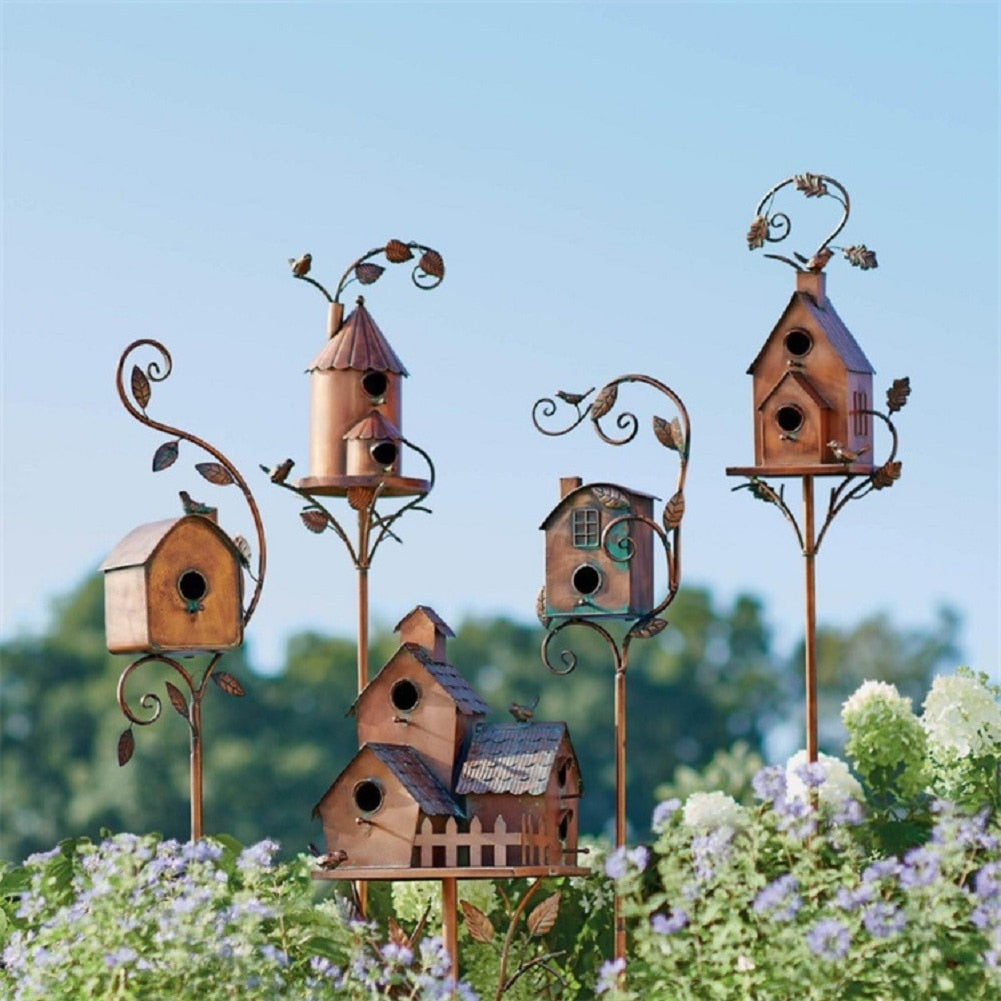 Rustic Metal Bird House Yard Decoration - Luxicro