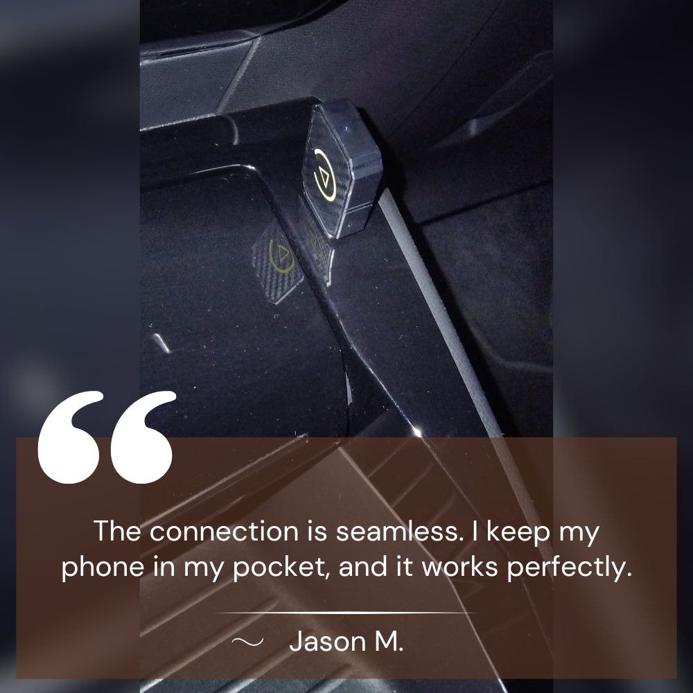 Compact iPhone CarPlay USB Adapter