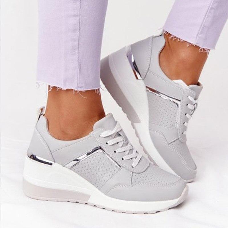 Comfortable Women's Arch Support Sneakers - Luxicro