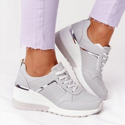 Comfortable Women's Arch Support Sneakers - Luxicro
