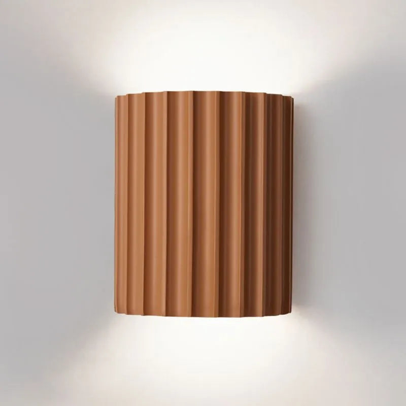 Beautiful Ruffled Glass Wall Lamp