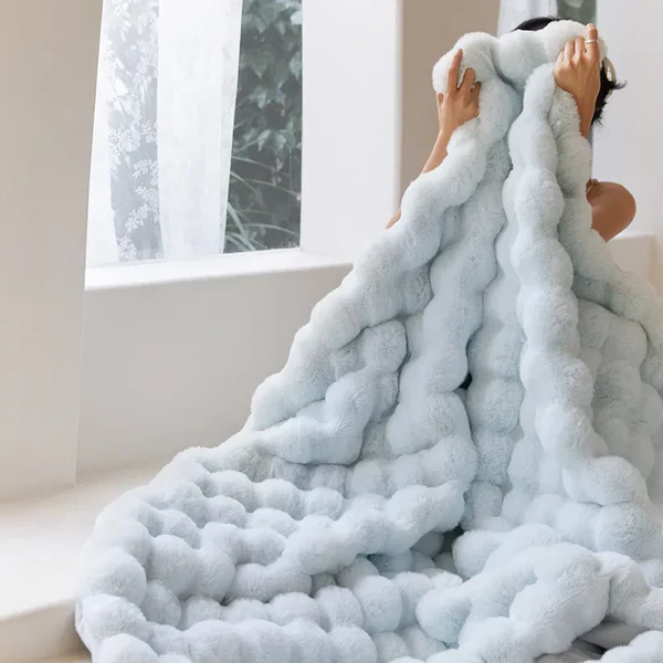 Cozy Plush Faux Fur Winter Blanket