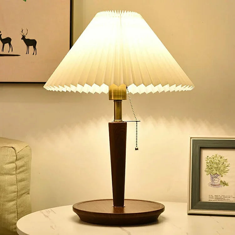 Classic Wood Table Lamp - Luxicro