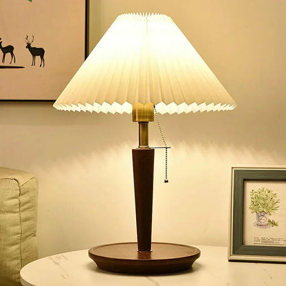 Classic Wood Table Lamp - Luxicro