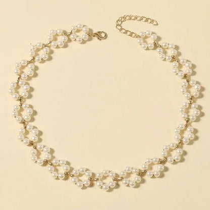 Dainty Floral Pendant Choker Necklace