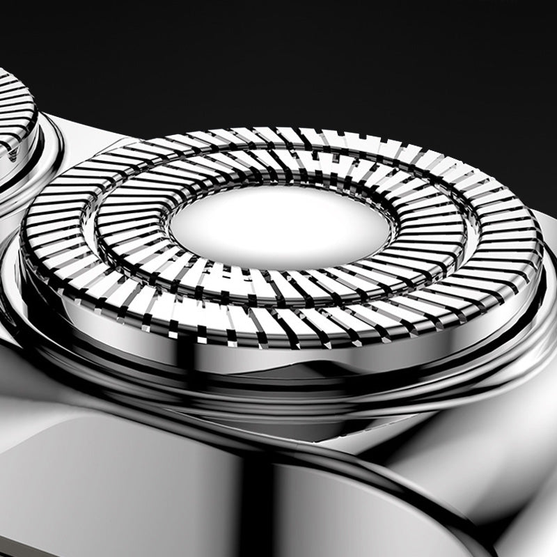 Compact Rechargeable Shaver for Smooth Shave