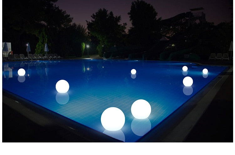 Bright Waterproof Solar Powered Globe Light