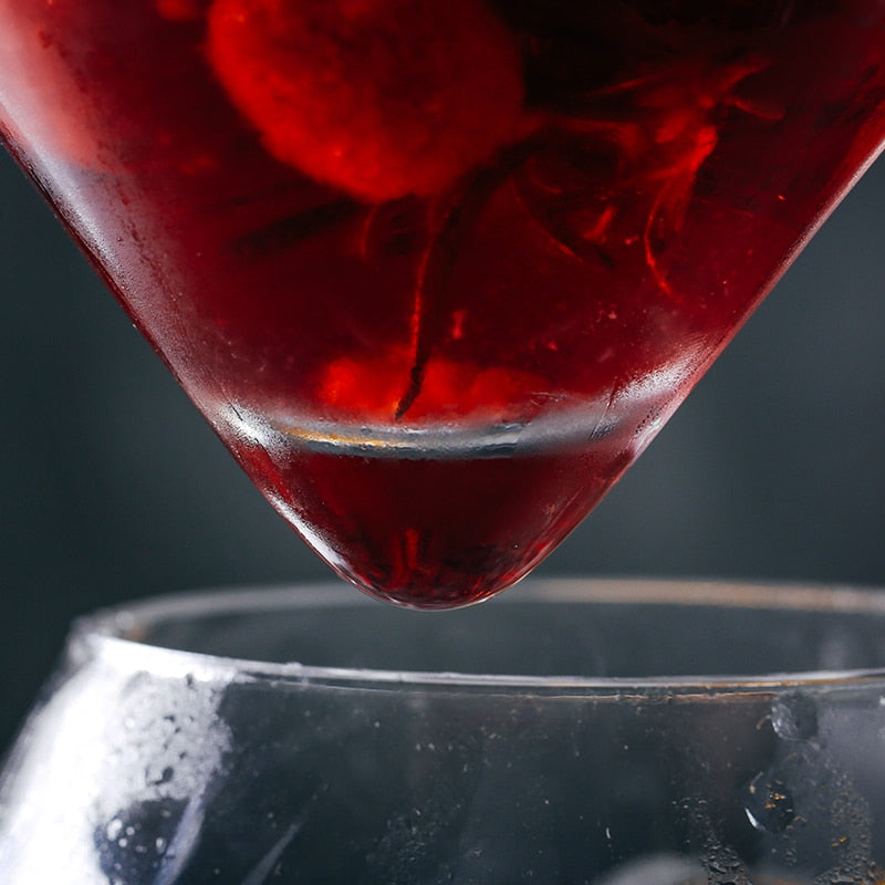 Elegant Clear Martini Cocktail Glass