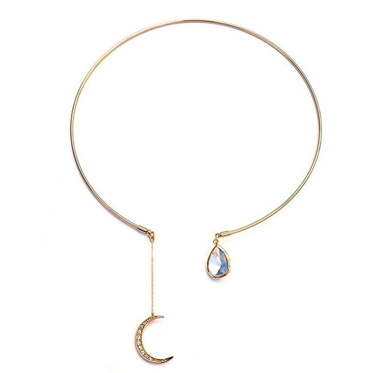 Beautiful Crescent Moon Pendant Necklace - Luxicro