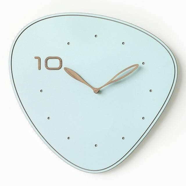 Contemporary Stylish Round Wall Clock