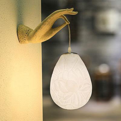 Classic Floral Panel Lamp