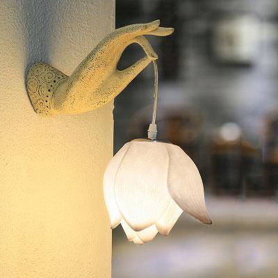 Classic Floral Panel Lamp
