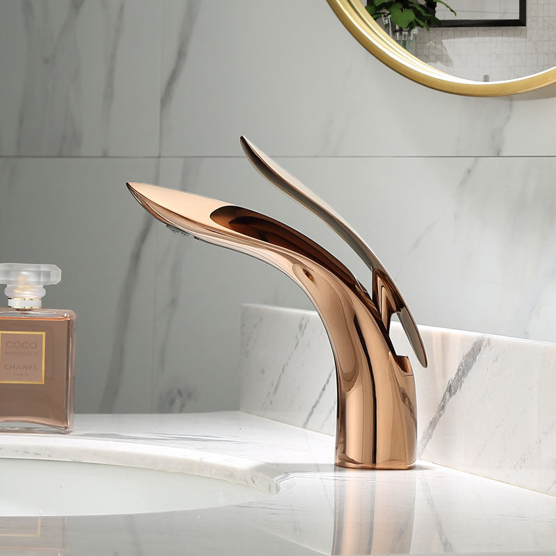 Elegant Premium Bathroom Sink Faucet - Luxicro