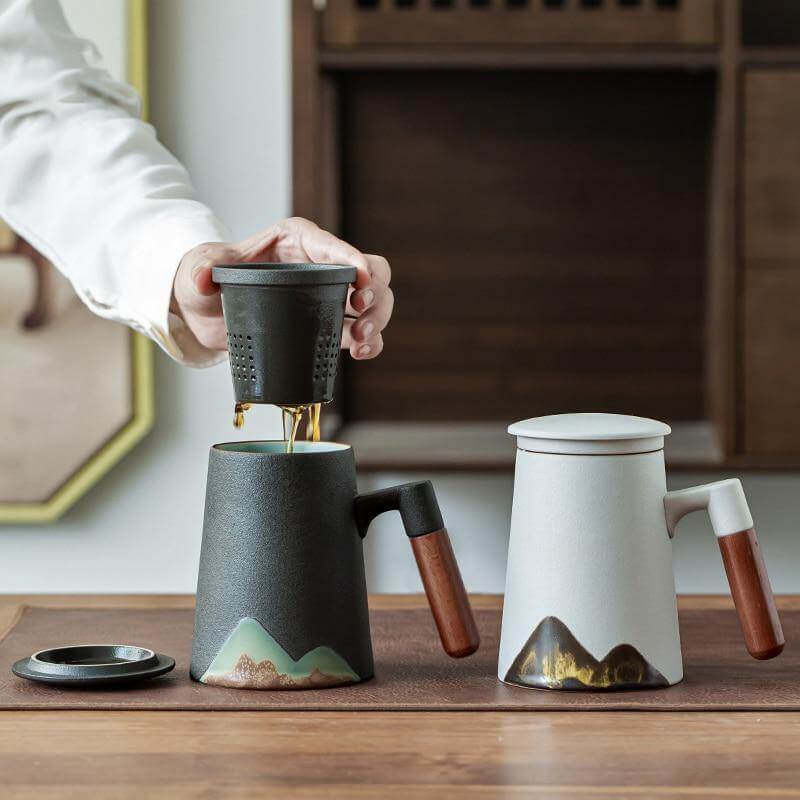 Mountain Landscape Coffee Mug With Built In Strainer - Luxicro
