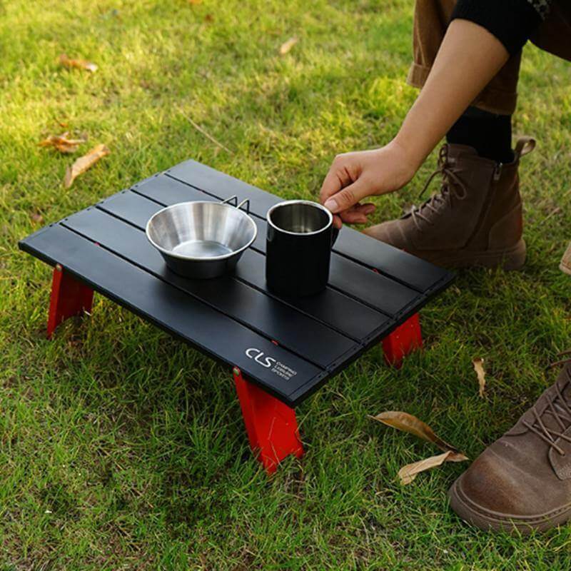 Foldable Outdoor Camping Desk - Luxicro