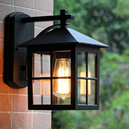 Classic Outdoor Patio Lamp - Luxicro