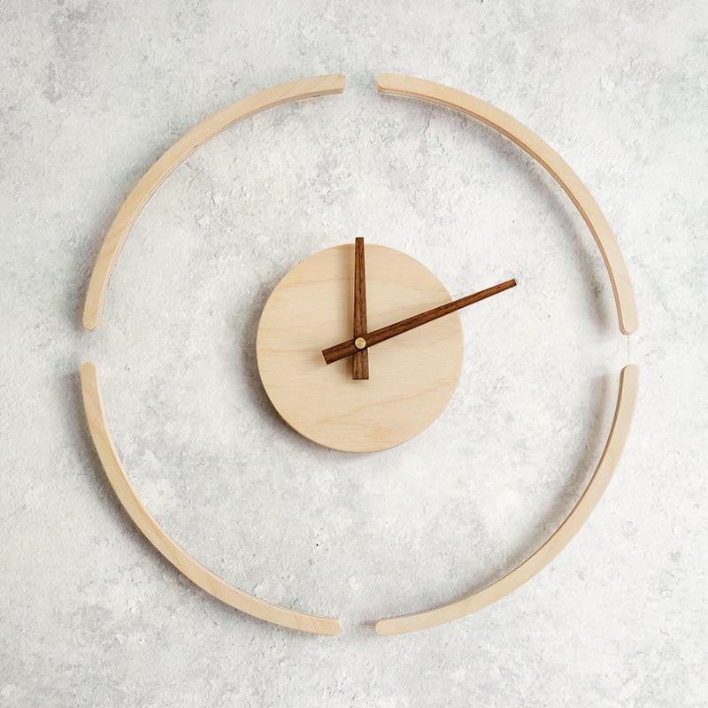 Elegant Round Glass Wall Clock - Luxicro