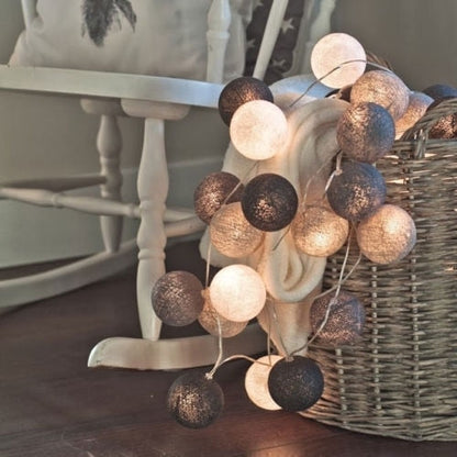 Warm White Twinkling String Lamp