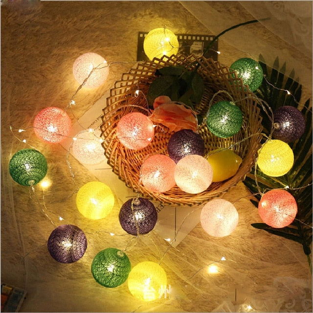 Warm White Twinkling String Lamp