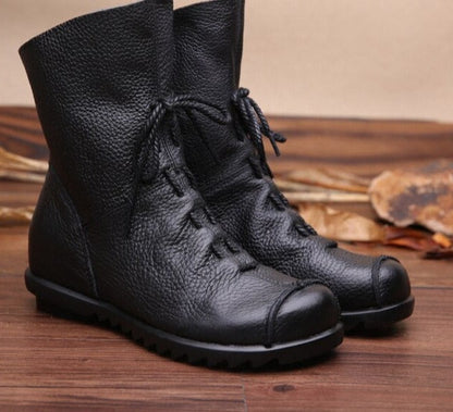 Timeless Fashionable Women's Winter Boots