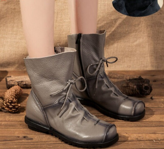 Timeless Fashionable Women's Winter Boots