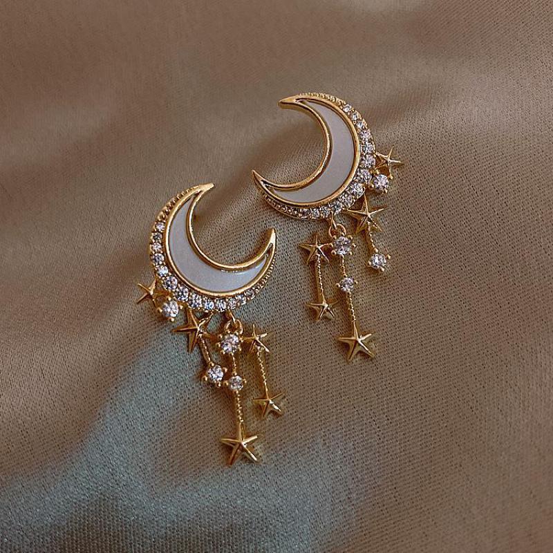 Asian Style Dangling Star Earrings - Luxicro