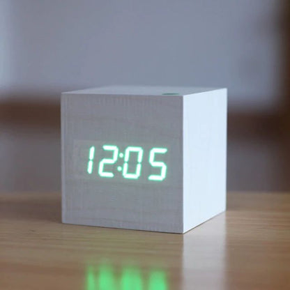 Simple Wood LED Desk Clock