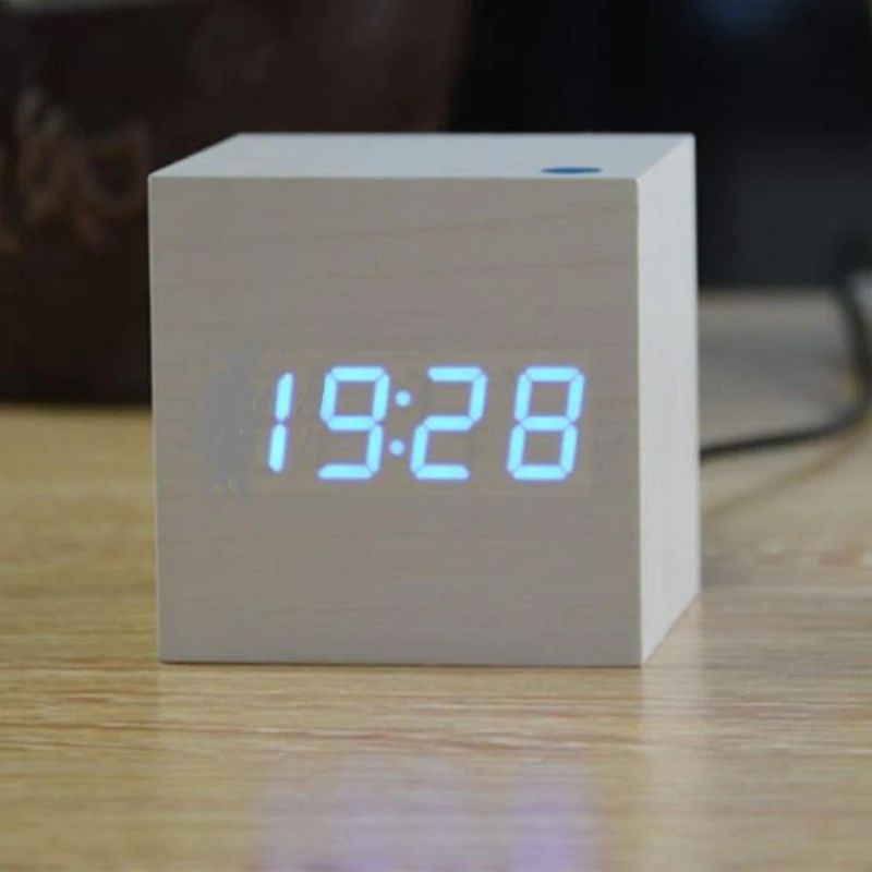 Simple Wood LED Desk Clock