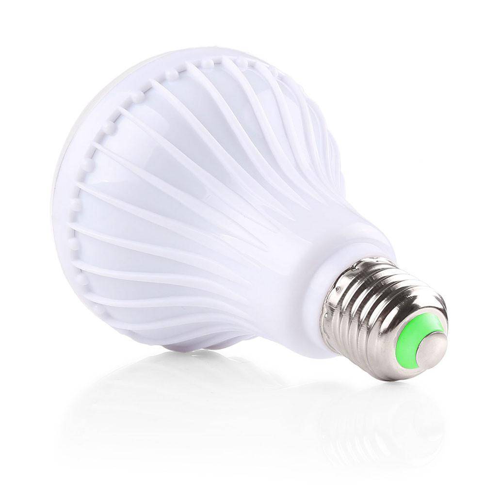Wireless Color Changing LED Bluetooth Speaker Light