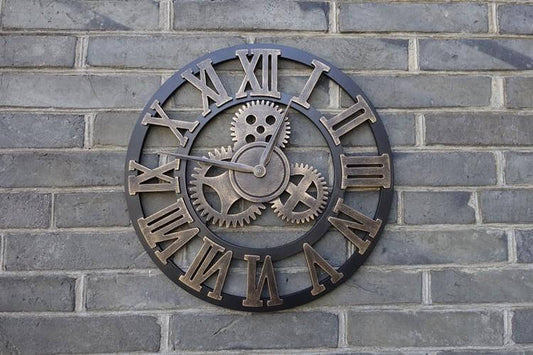Big Distressed Retro Wall Clock - Luxicro