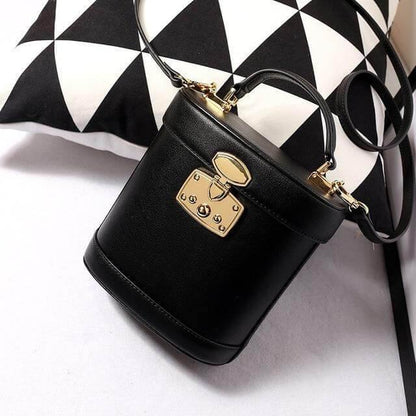 Chic Ladies Small Leather Shoulder Bag