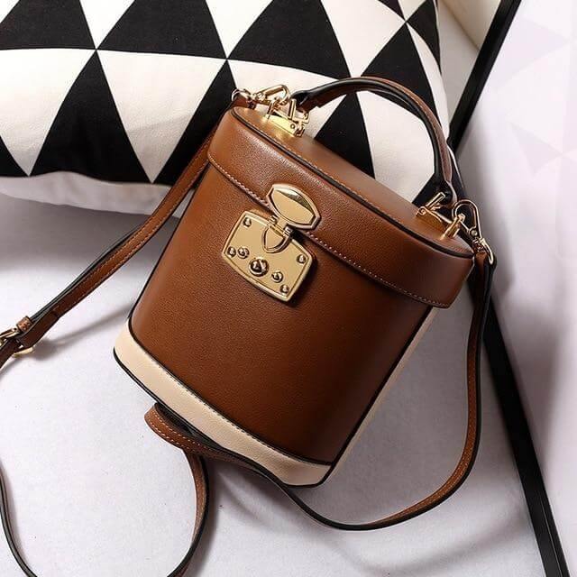 Chic Ladies Small Leather Shoulder Bag